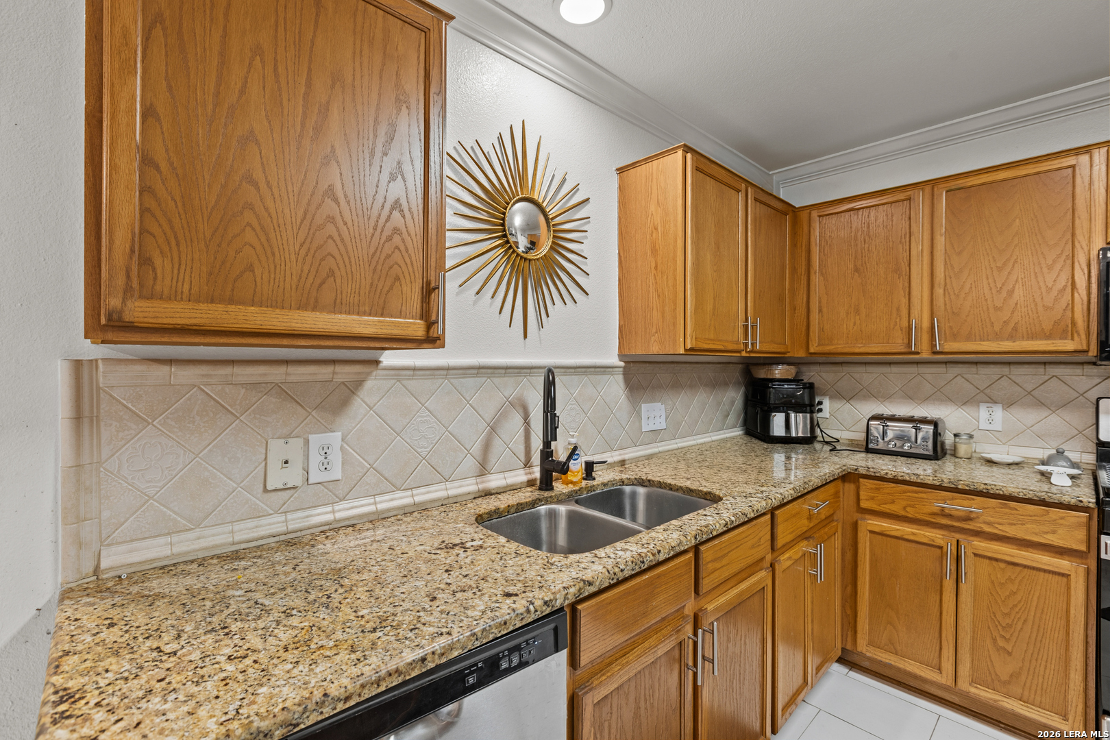 8119 Ellerston Selma TX 78154