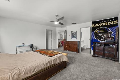 8119 Ellerston Selma TX 78154