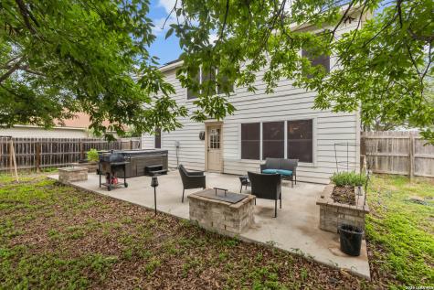 8119 Ellerston Selma TX 78154