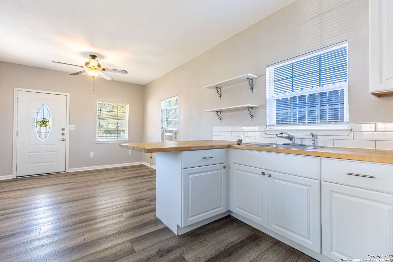 527 Mckinley Avenue San Antonio TX 78210