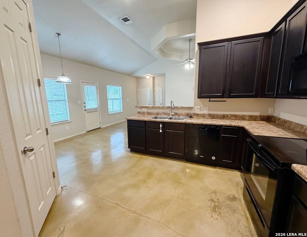 220 Anne Louise New Braunfels TX 78130