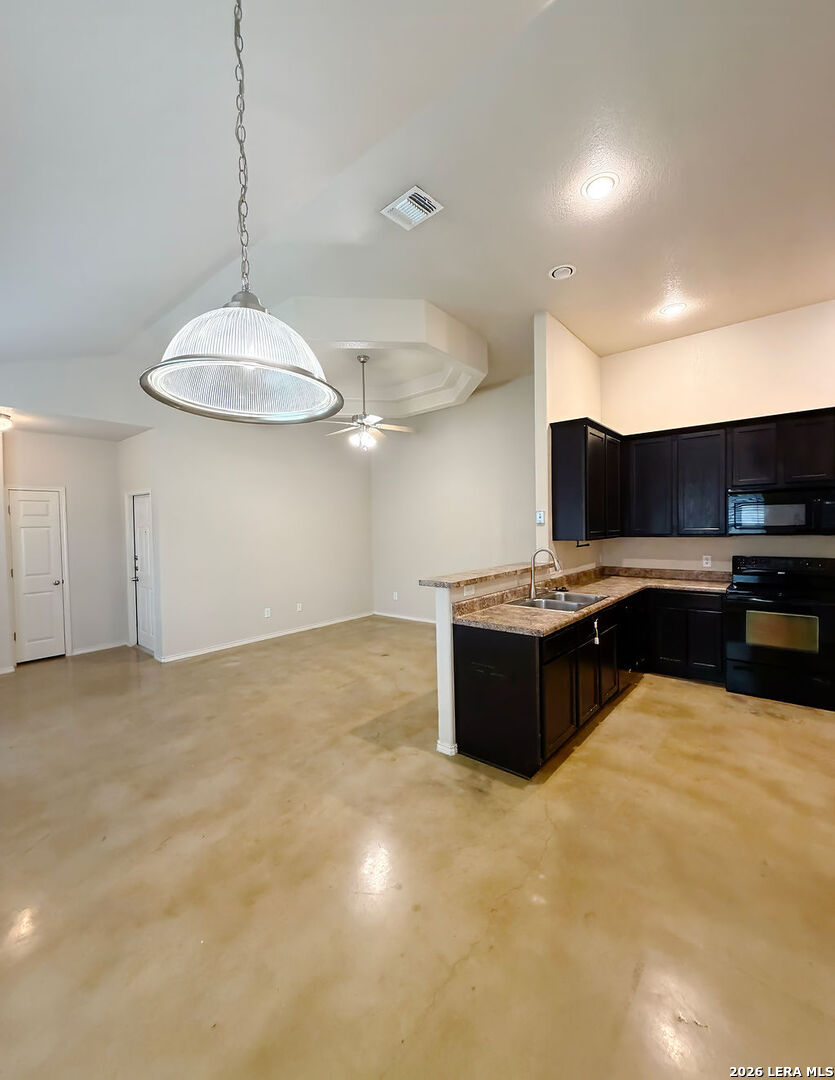 220 Anne Louise New Braunfels TX 78130