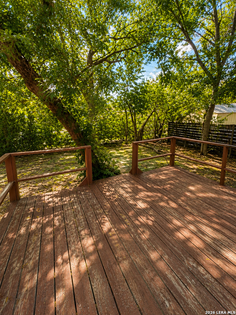 112 Senisa Drive San Antonio TX 78228