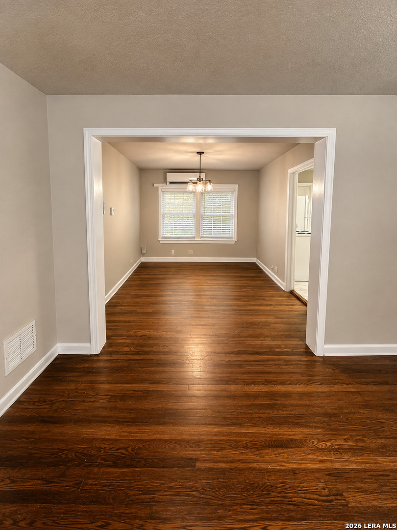112 Senisa Drive San Antonio TX 78228