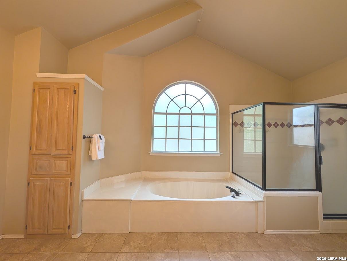 14223 Butlers Bridge San Antonio TX 78232