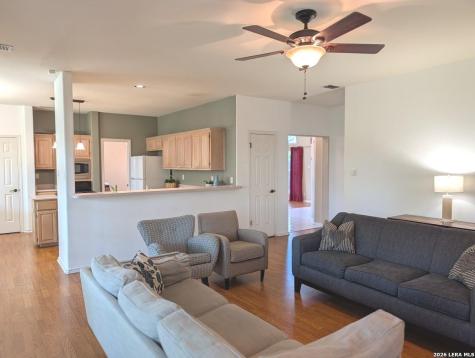 14223 Butlers Bridge San Antonio TX 78232