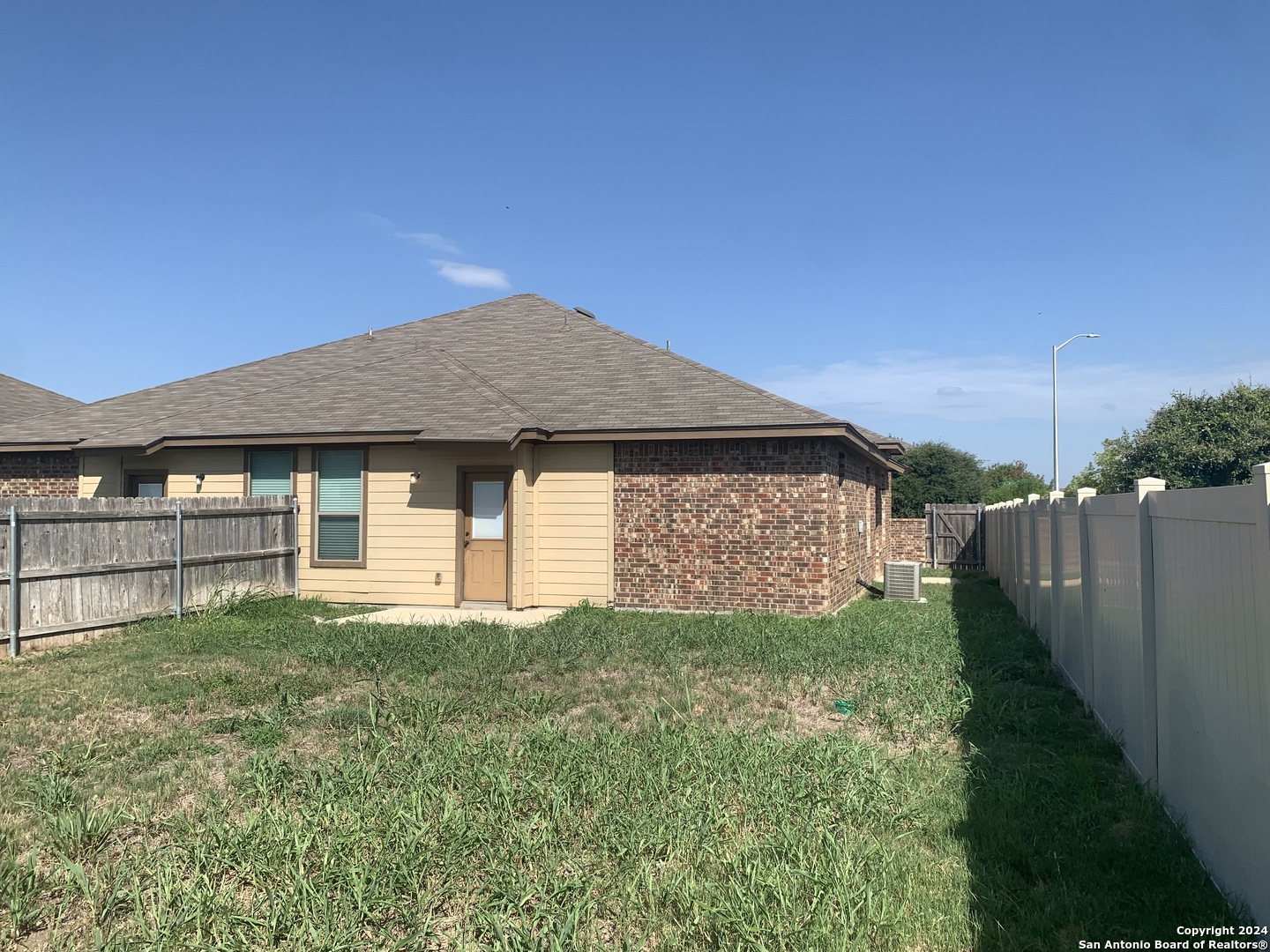 502 Creekside Circle New Braunfels TX 78130