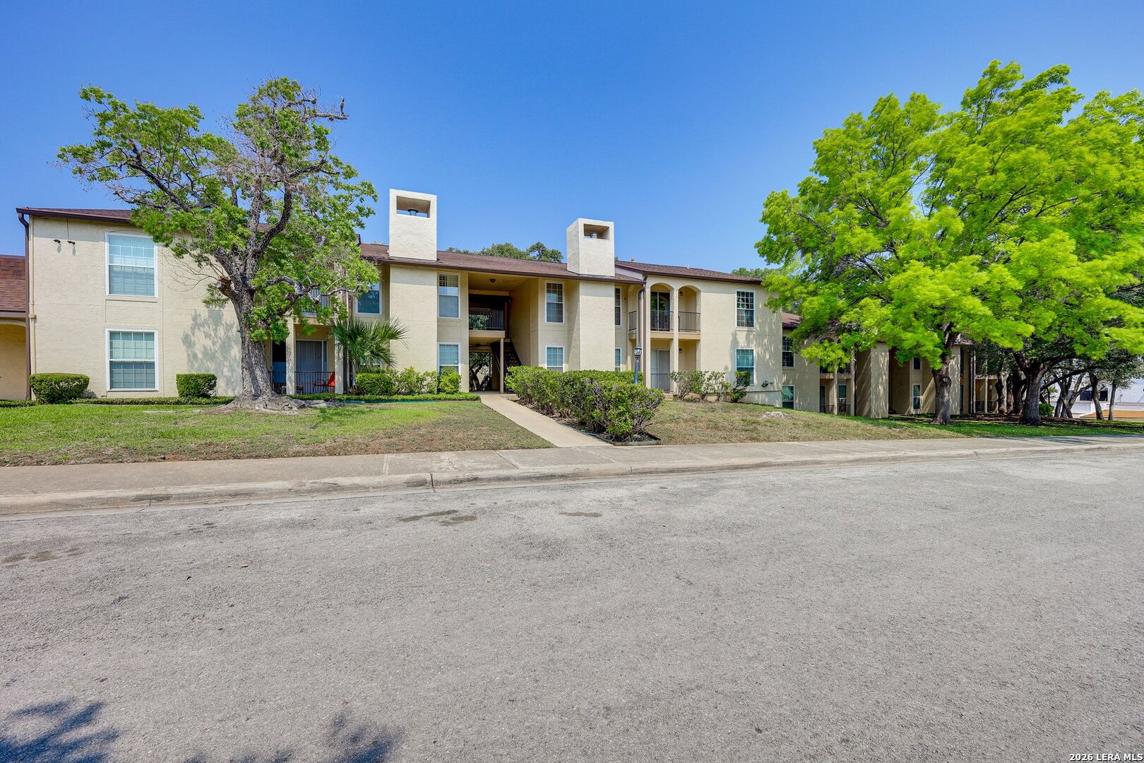 8702 Village Drive San Antonio TX 78217
