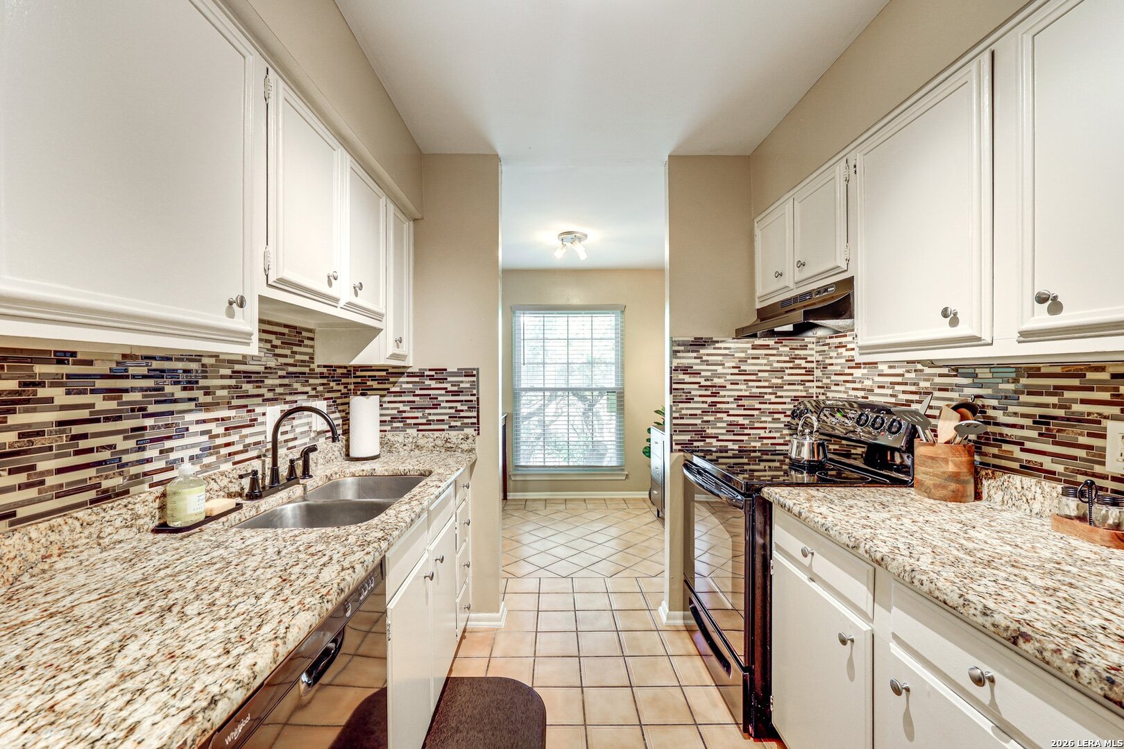 8702 Village Drive San Antonio TX 78217