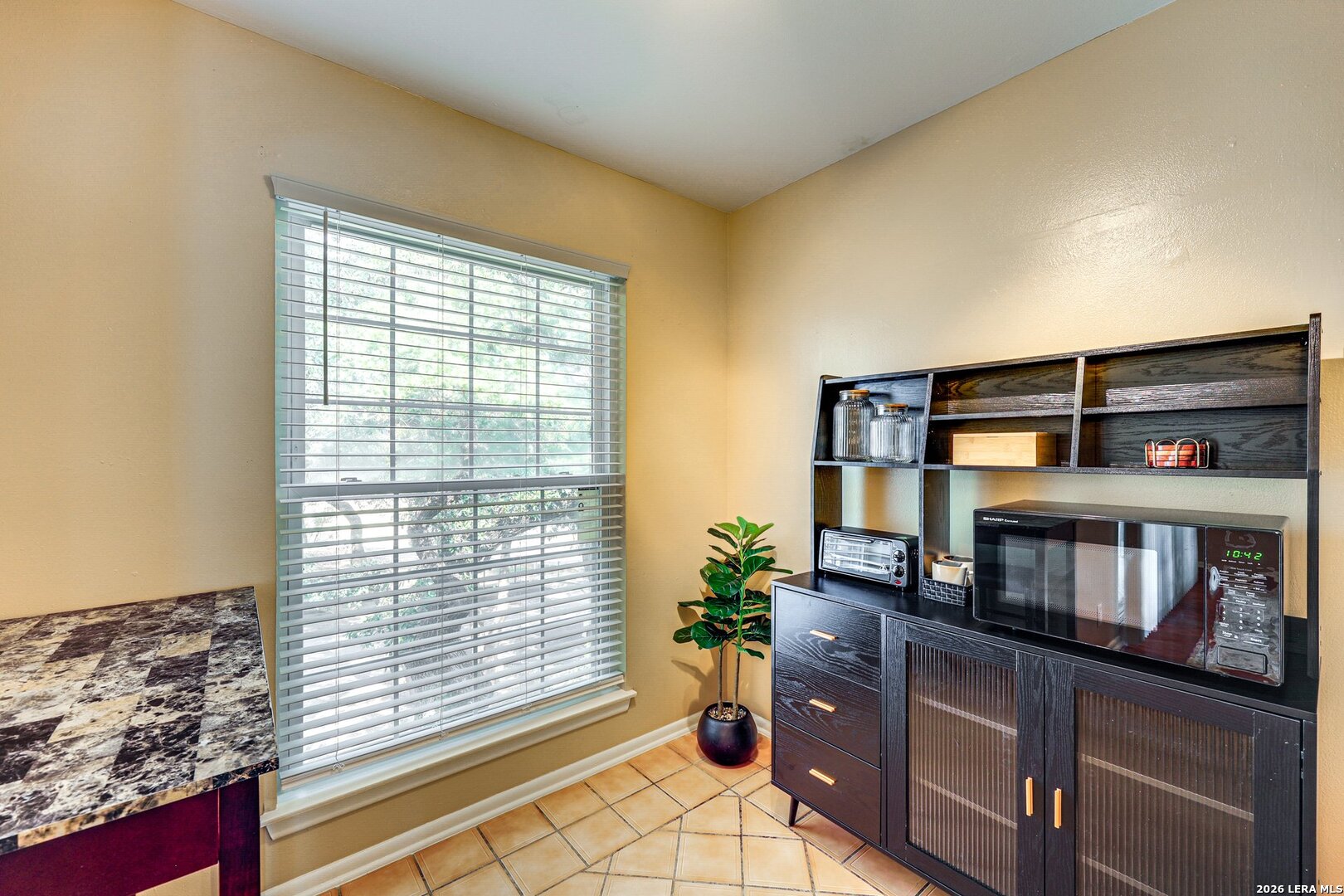 8702 Village Drive San Antonio TX 78217