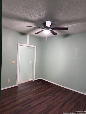 1902 Lennon Avenue San Antonio TX 78223