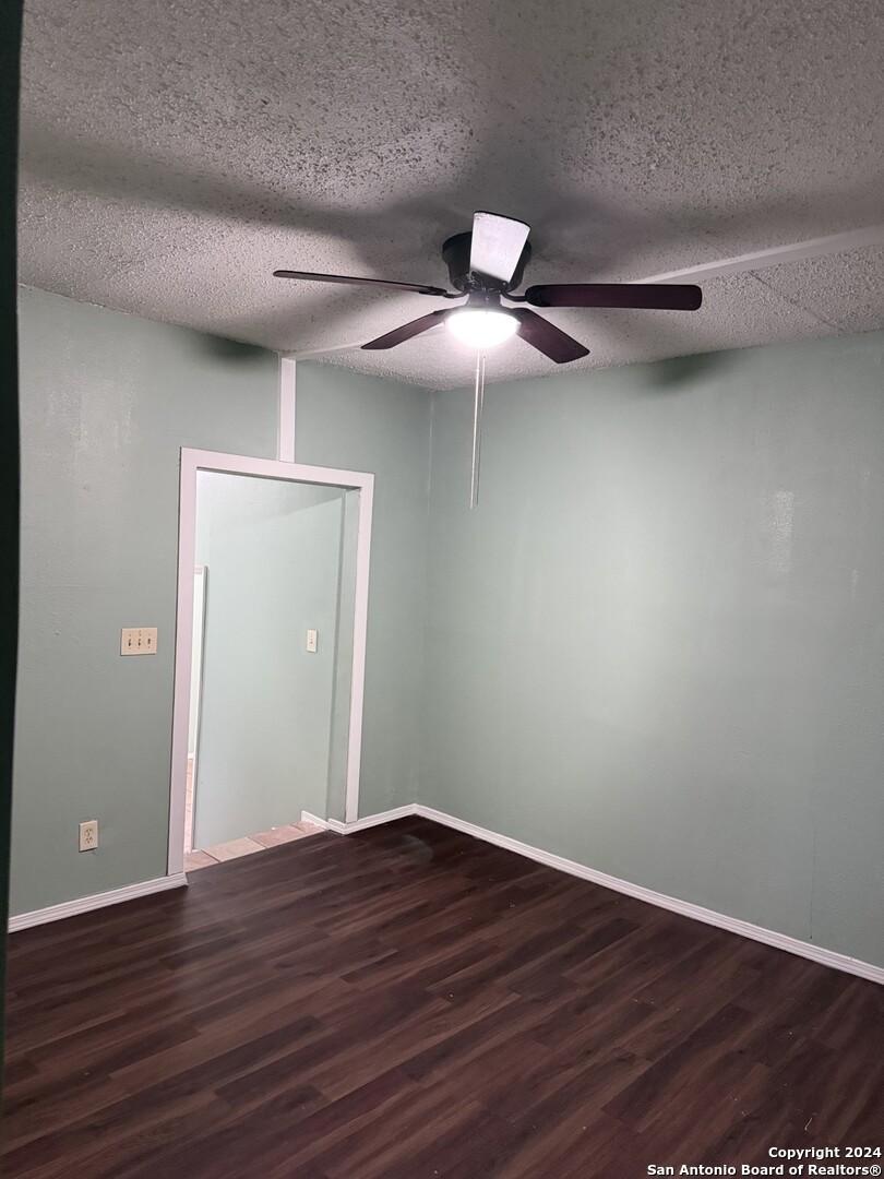 1902 Lennon Avenue San Antonio TX 78223