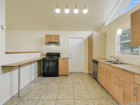 227 Shin Oak Drive Live Oak TX 78233