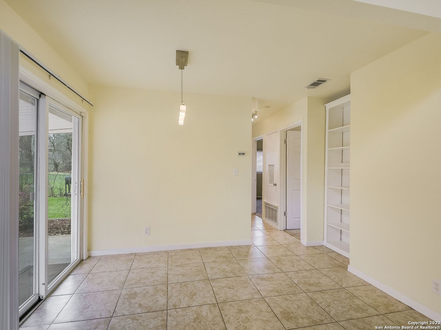 227 Shin Oak Drive Live Oak TX 78233