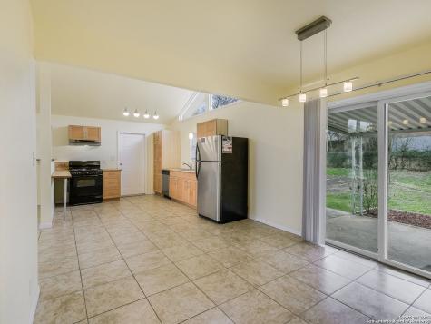227 Shin Oak Drive Live Oak TX 78233