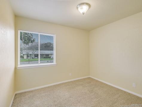227 Shin Oak Drive Live Oak TX 78233