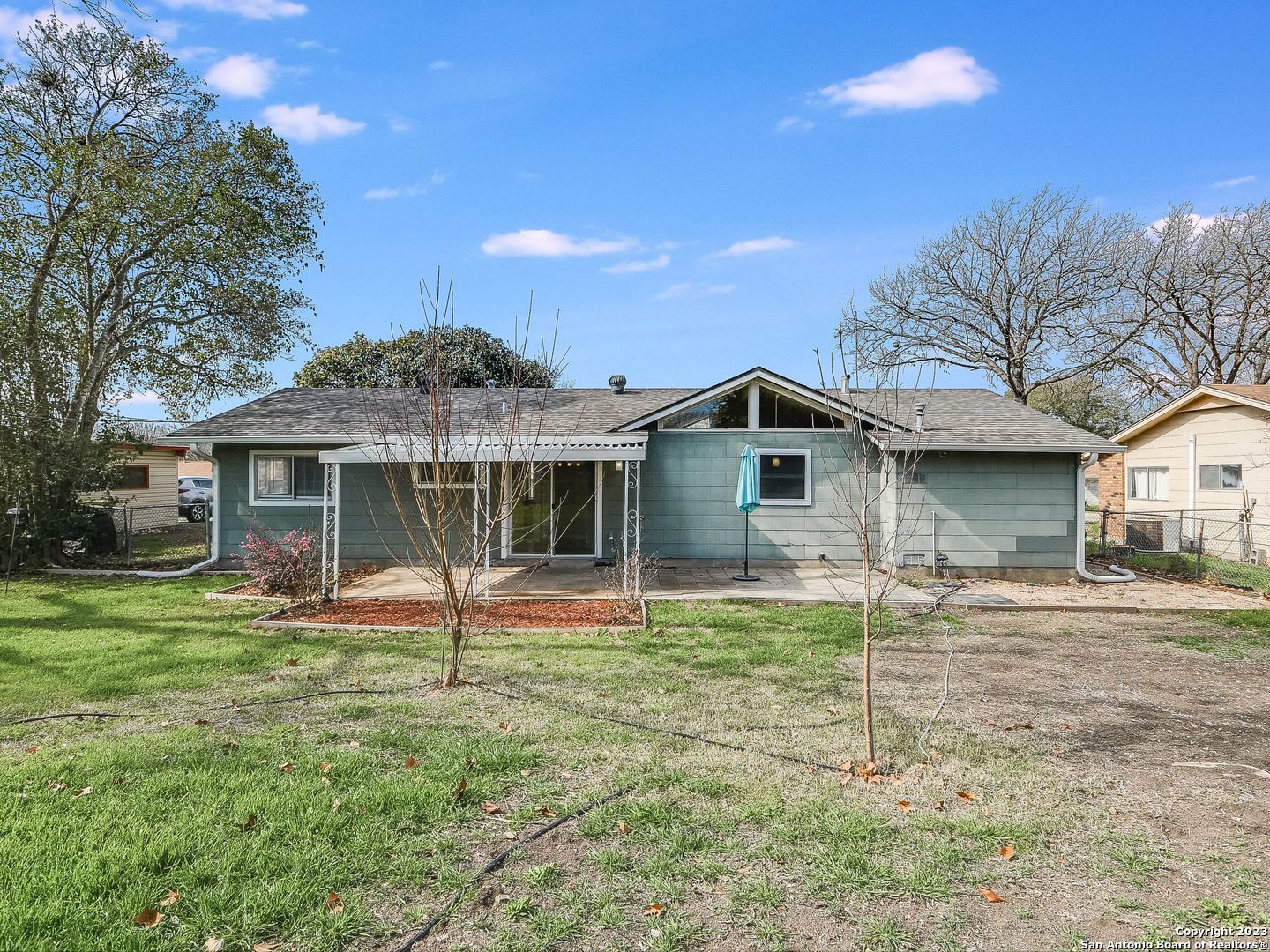 227 Shin Oak Drive Live Oak TX 78233