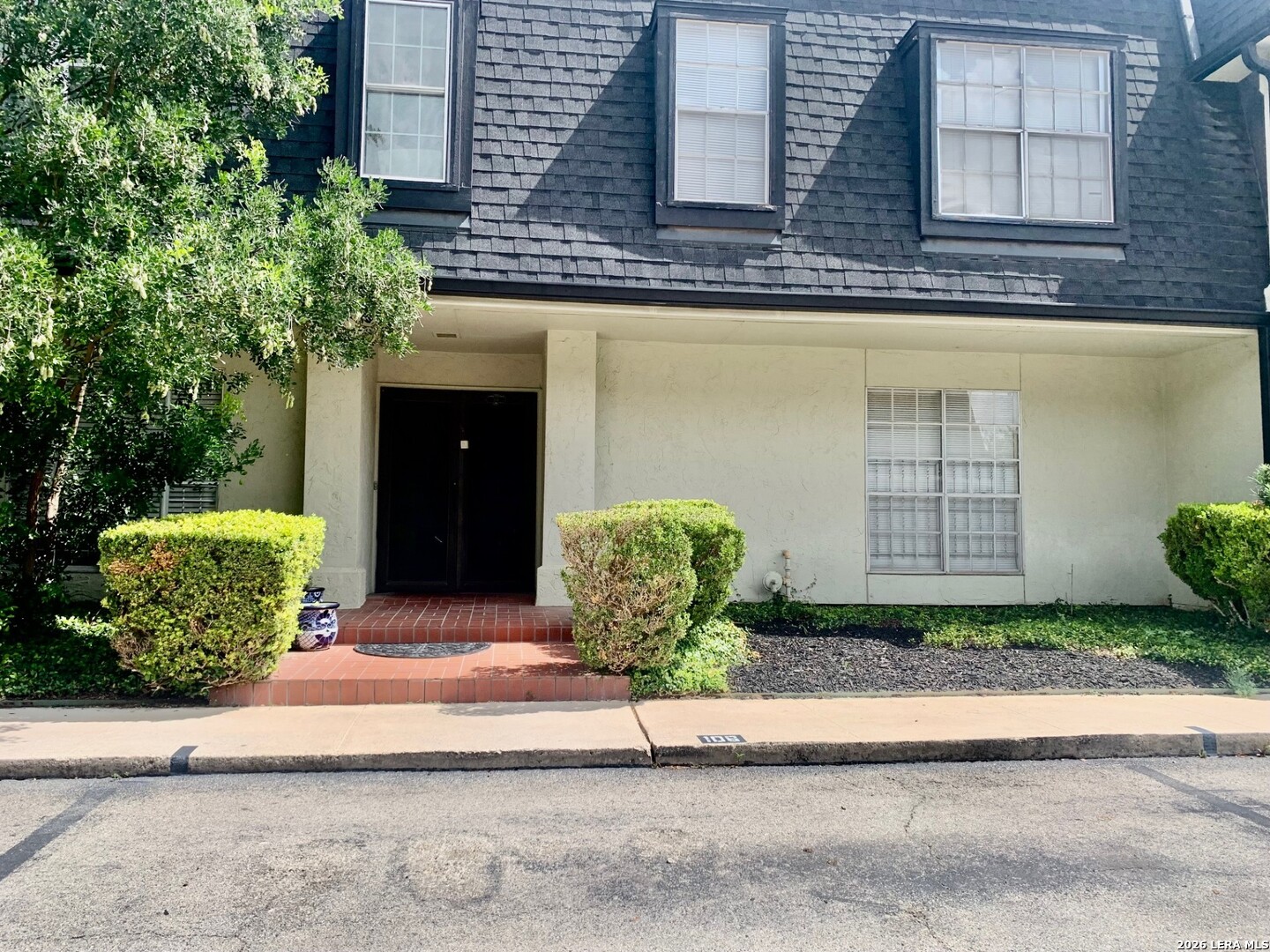 7834 Broadway San Antonio TX 78209