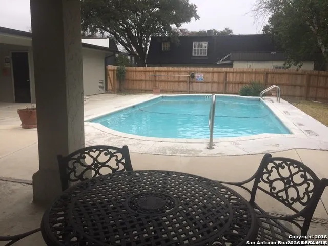 7834 Broadway San Antonio TX 78209