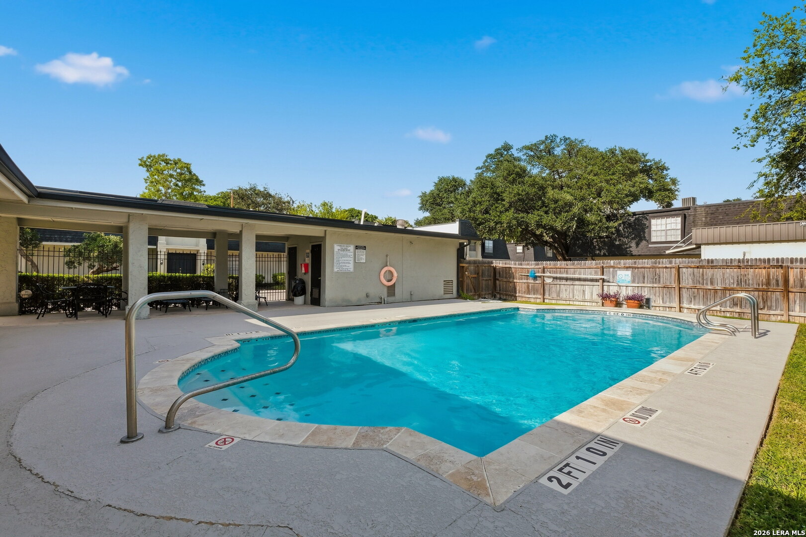 7834 Broadway San Antonio TX 78209
