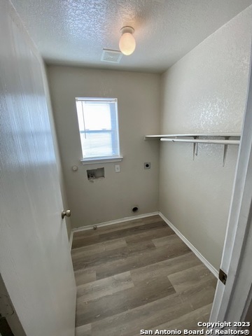 415 Allendale Oak San Antonio TX 78249
