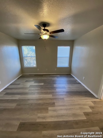 415 Allendale Oak San Antonio TX 78249