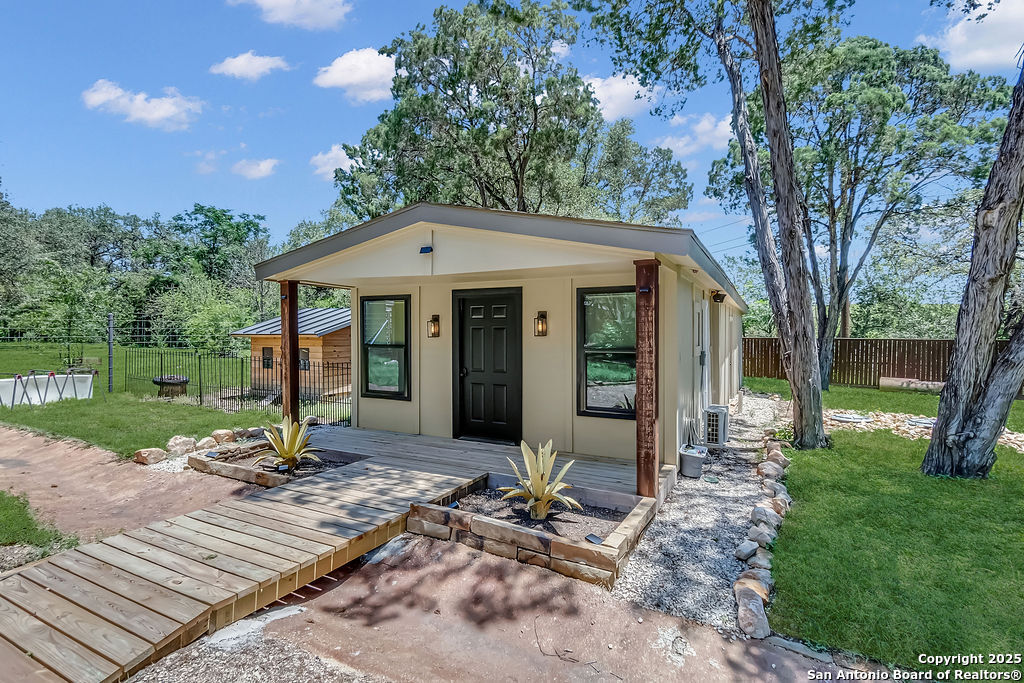 1038 Madeline Street New Braunfels TX 78132