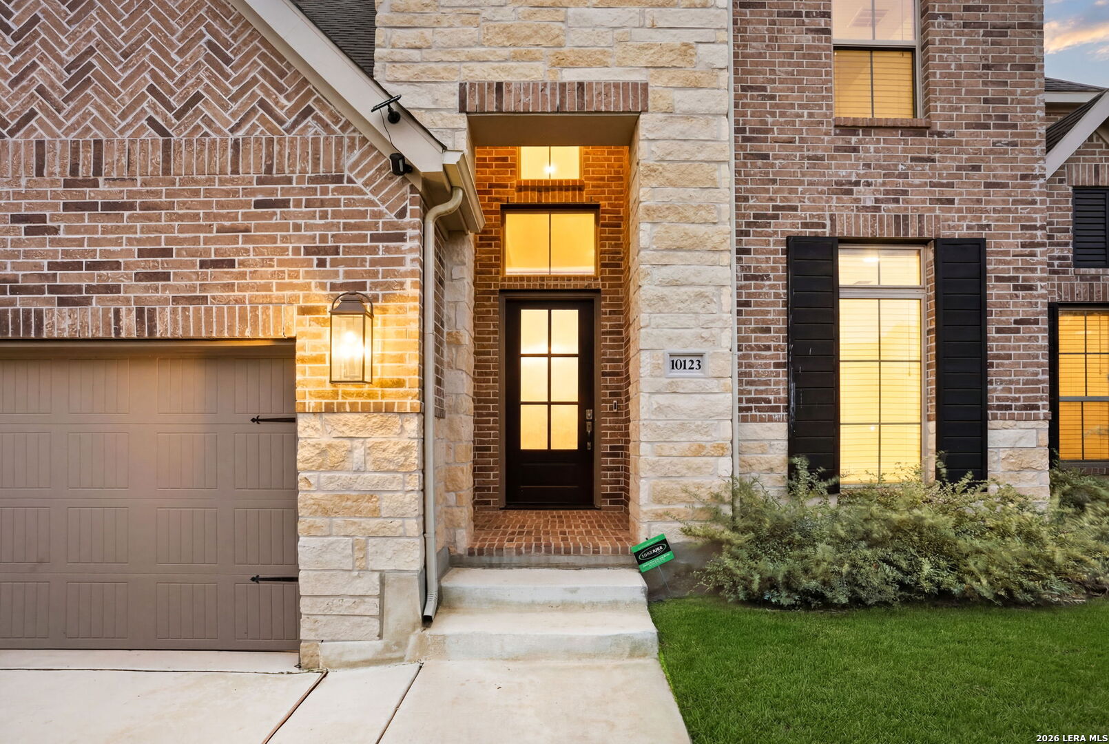 10123 Dapple Colt San Antonio TX 78254
