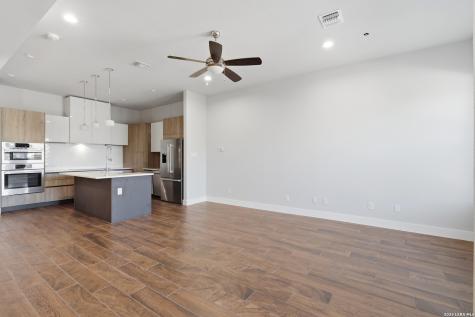 1817 N St Marys Street San Antonio TX 78212