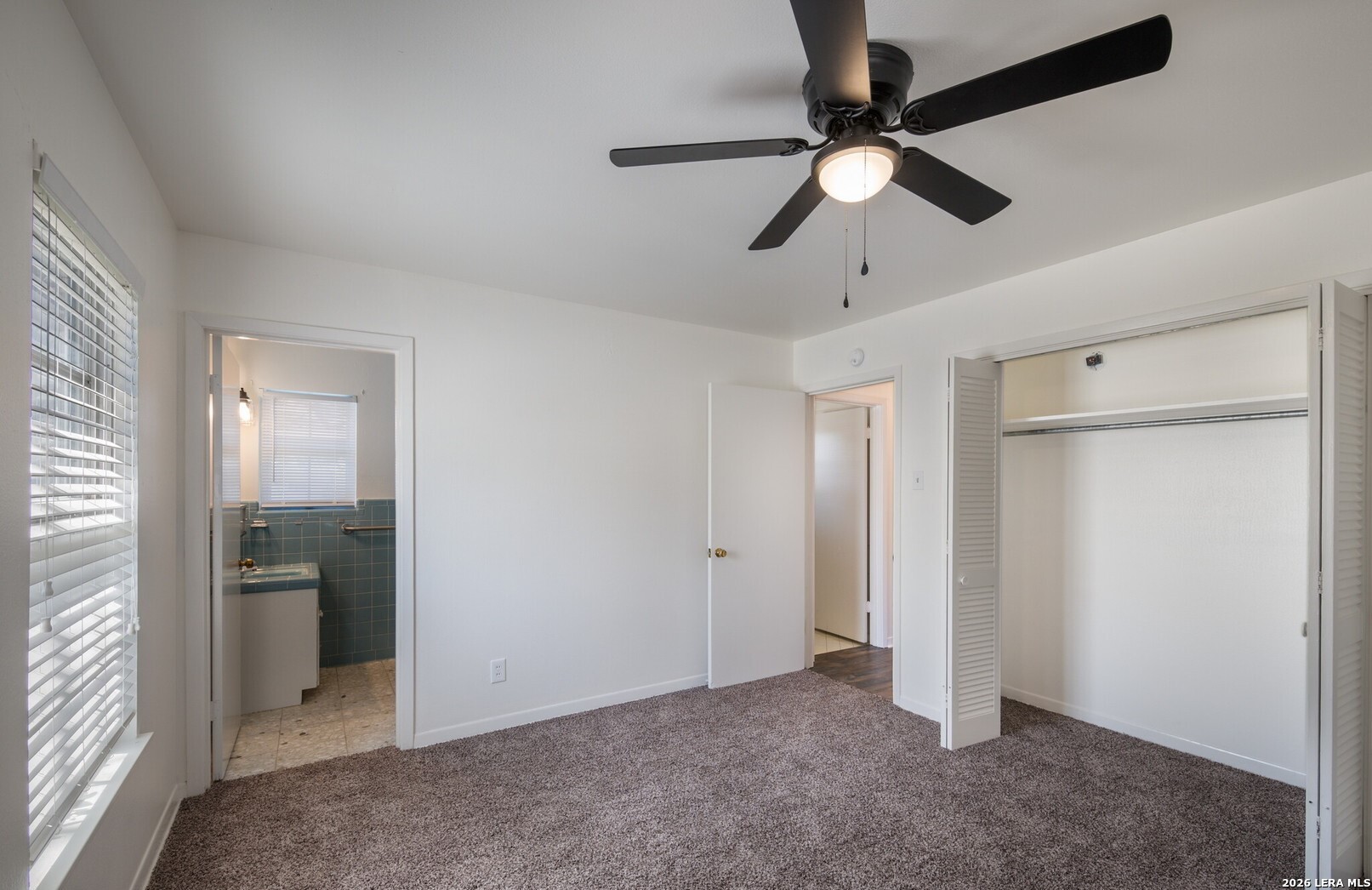 425 E Byrd Boulevard Universal City TX 78148