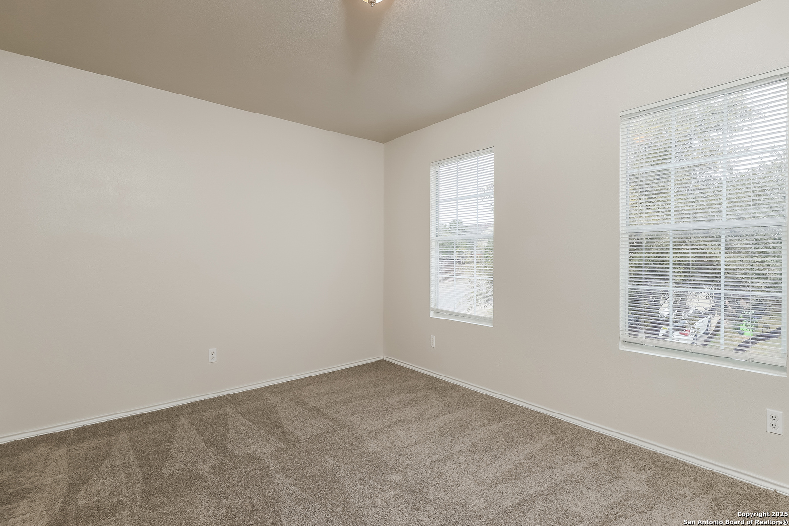 302 Fontana Albero San Antonio TX 78253