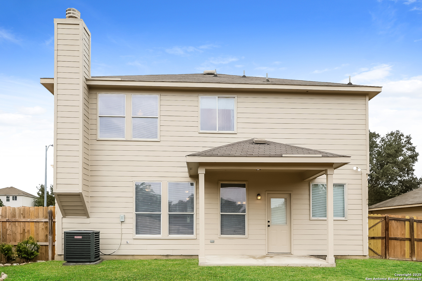 302 Fontana Albero San Antonio TX 78253