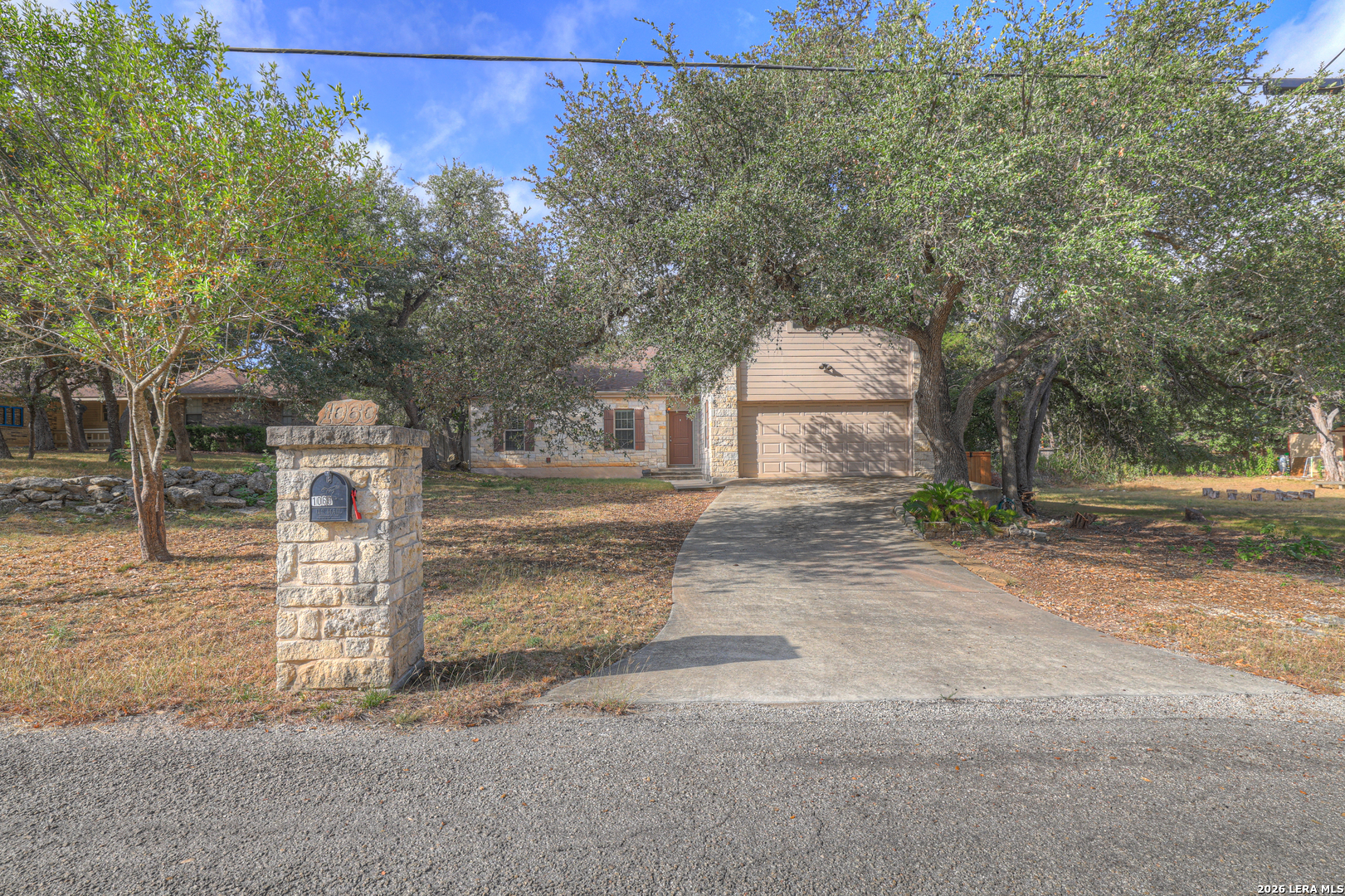 1060 Somerset Canyon Lake TX 78133