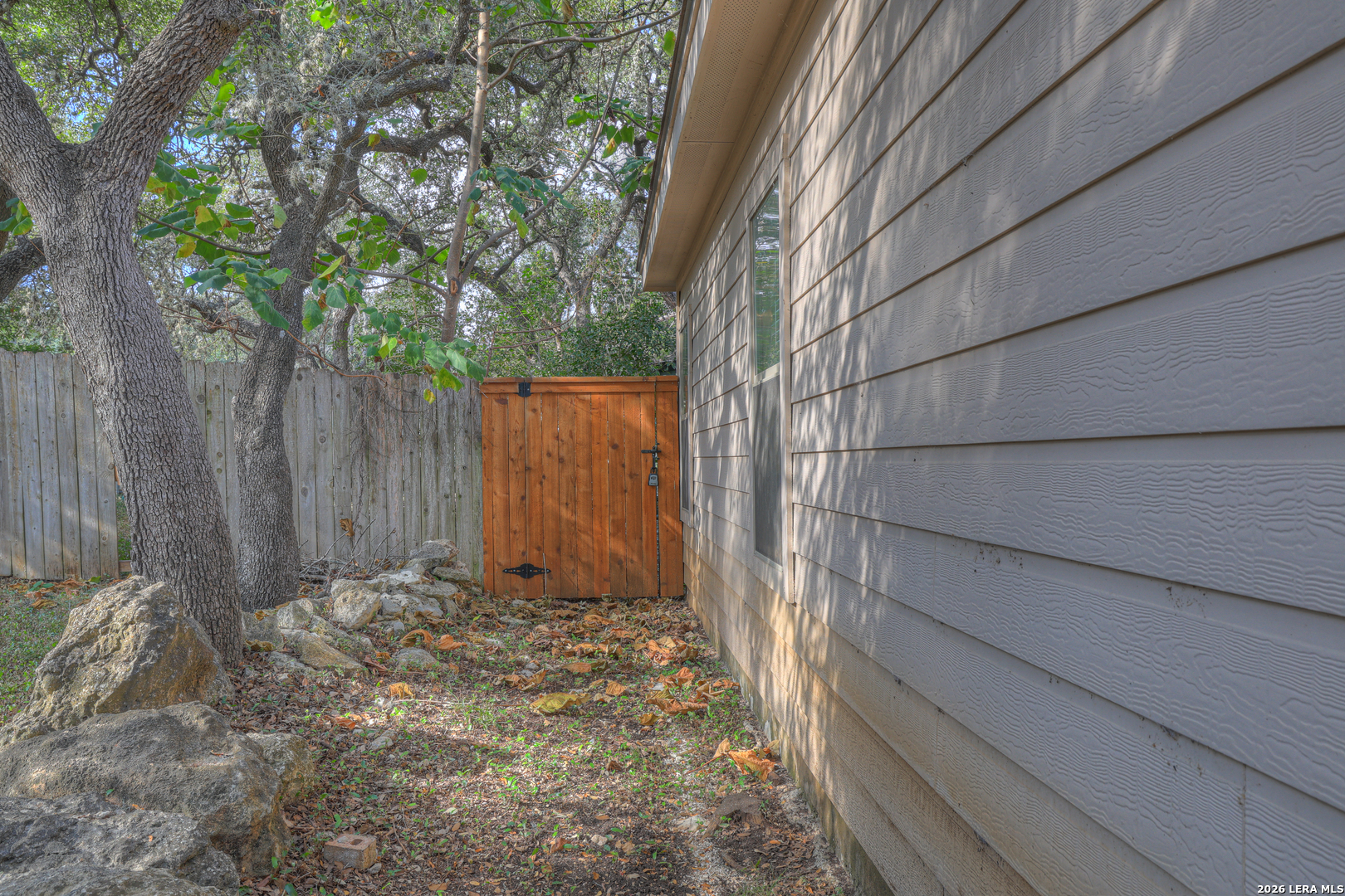 1060 Somerset Canyon Lake TX 78133
