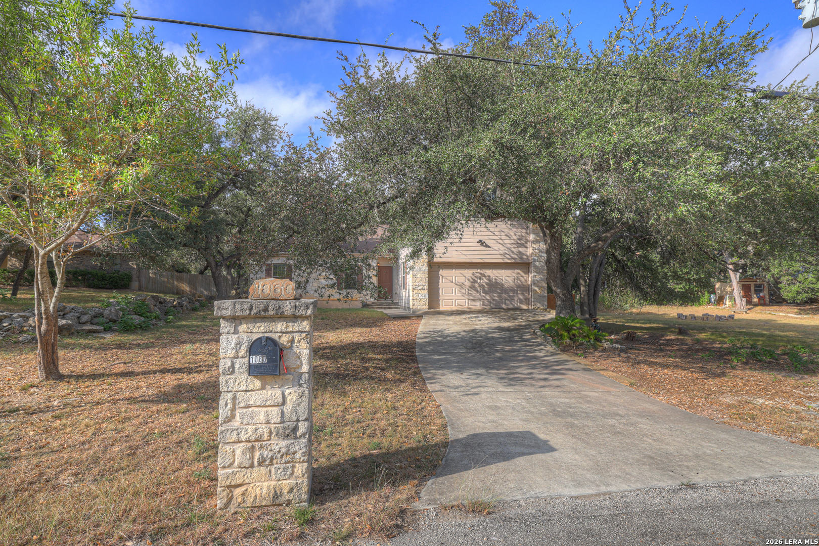 1060 Somerset Canyon Lake TX 78133