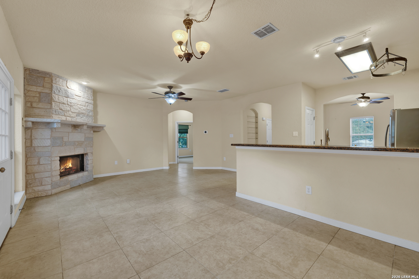 1060 Somerset Canyon Lake TX 78133