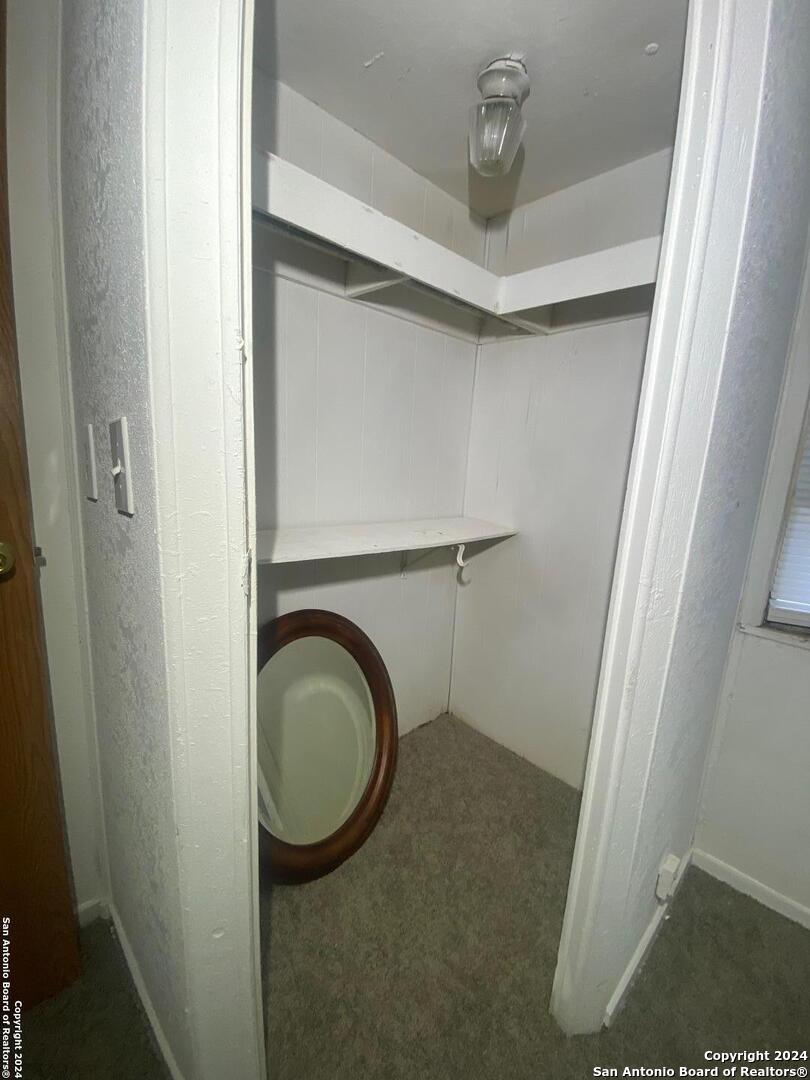 1311 W Hein Road San Antonio TX 78220