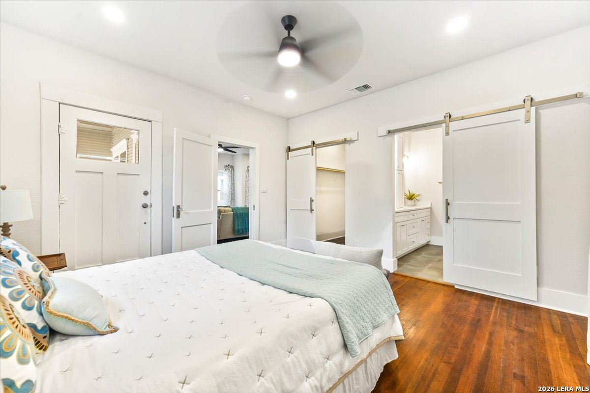 524 Hunstock Avenue San Antonio TX 78210