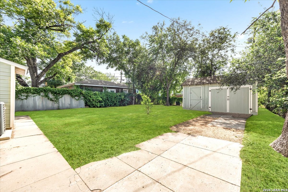 524 Hunstock Avenue San Antonio TX 78210
