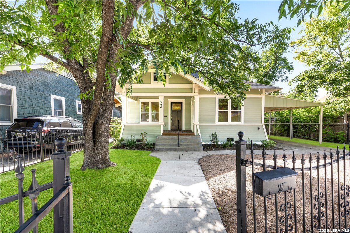 524 Hunstock Avenue San Antonio TX 78210