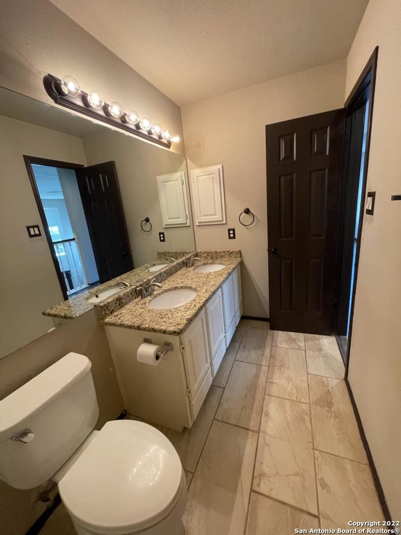 223 Willowbluff Drive San Antonio TX 78216