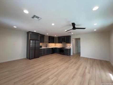 1722 S Saint Marys Street San Antonio TX 78210
