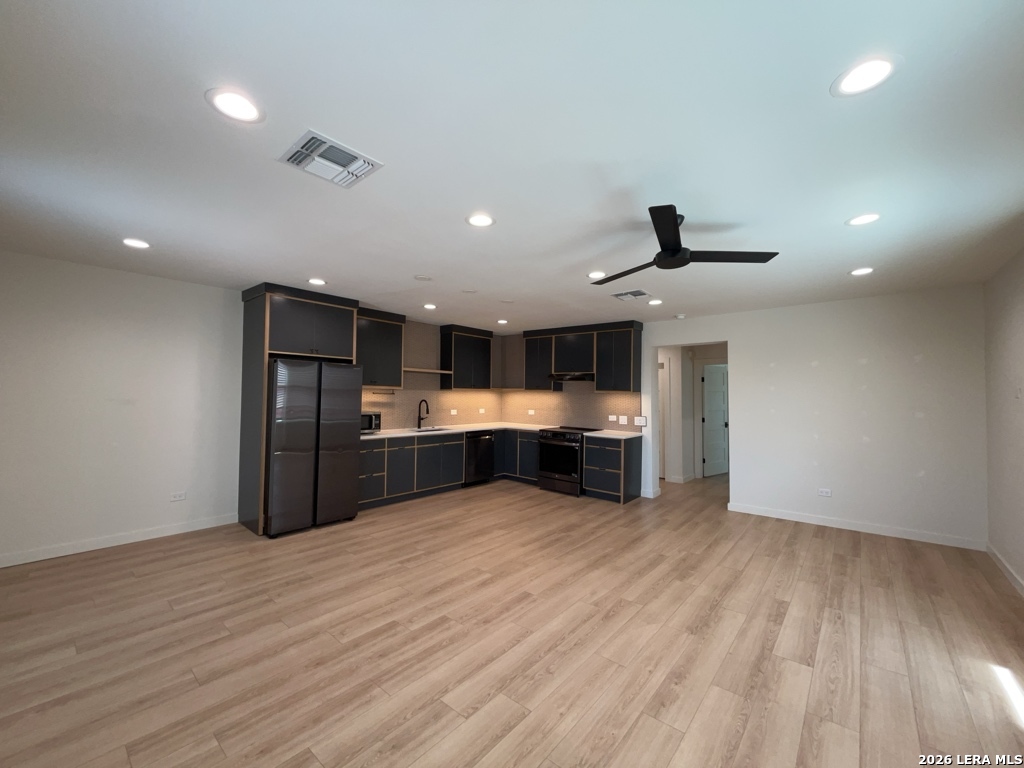 1722 S Saint Marys Street San Antonio TX 78210