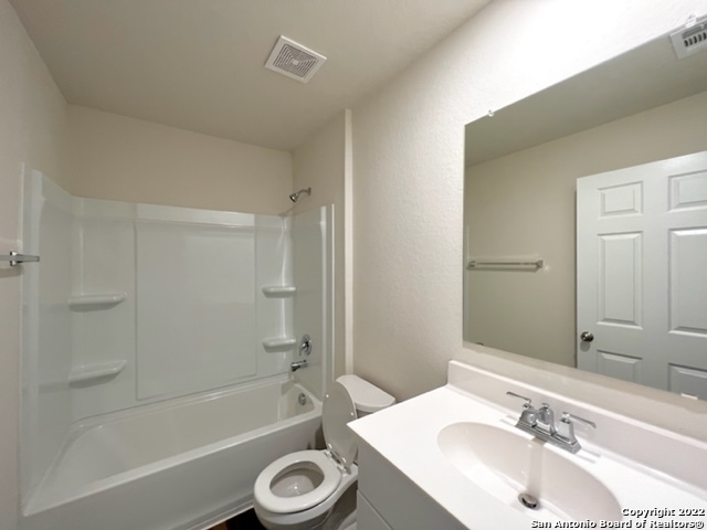 6207 Antares San Antonio TX 78218