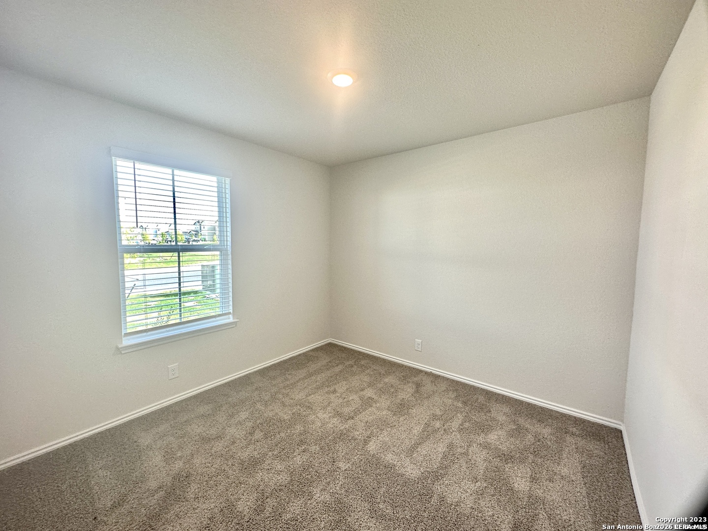 9922 Yellow Lake San Antonio TX 78254