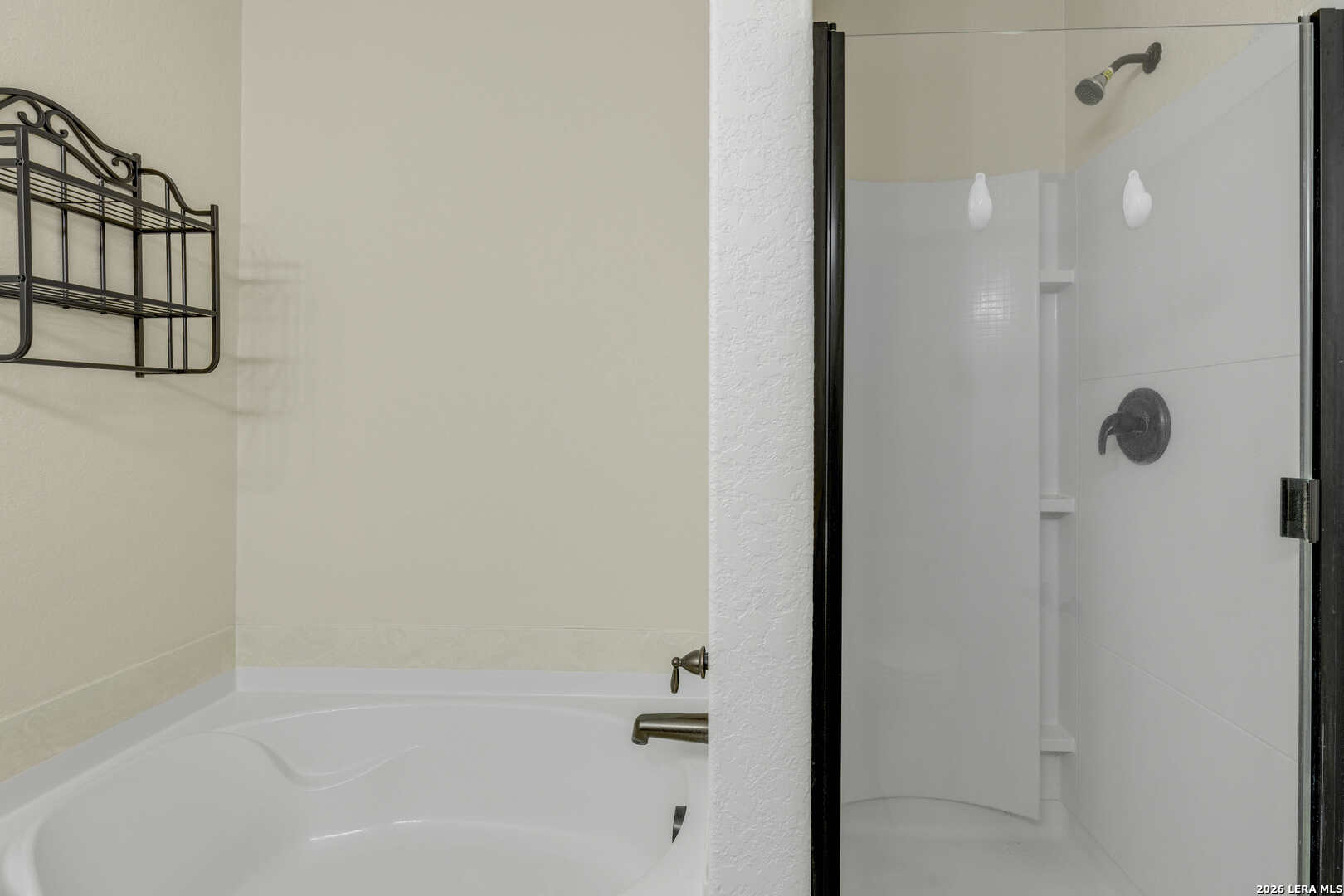 322 Walnut Crest Selma TX 78154