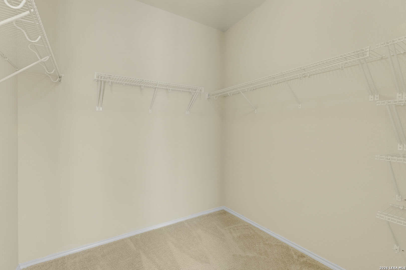 322 Walnut Crest Selma TX 78154