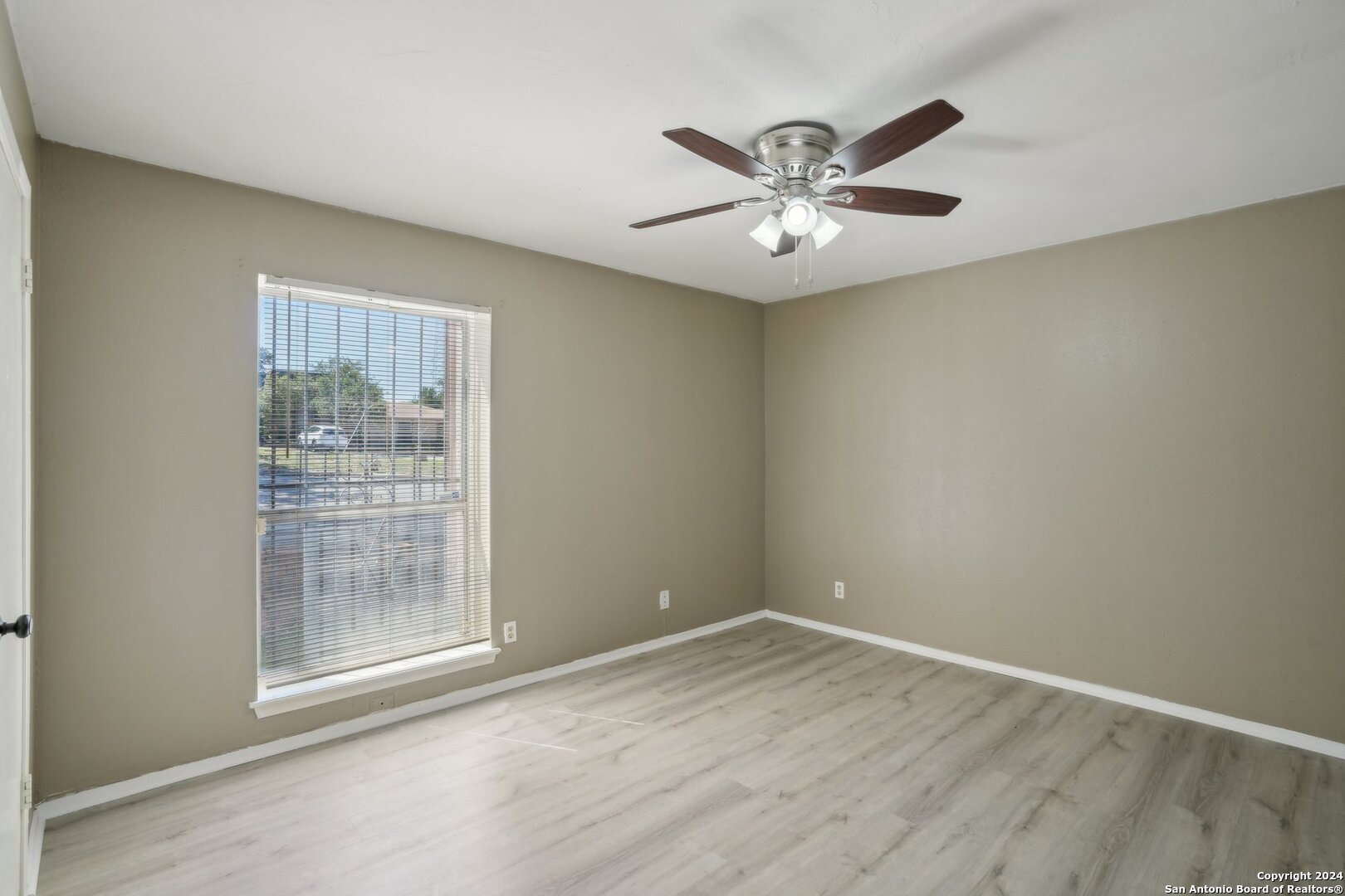 5023 Concord Ridge San Antonio TX 78228