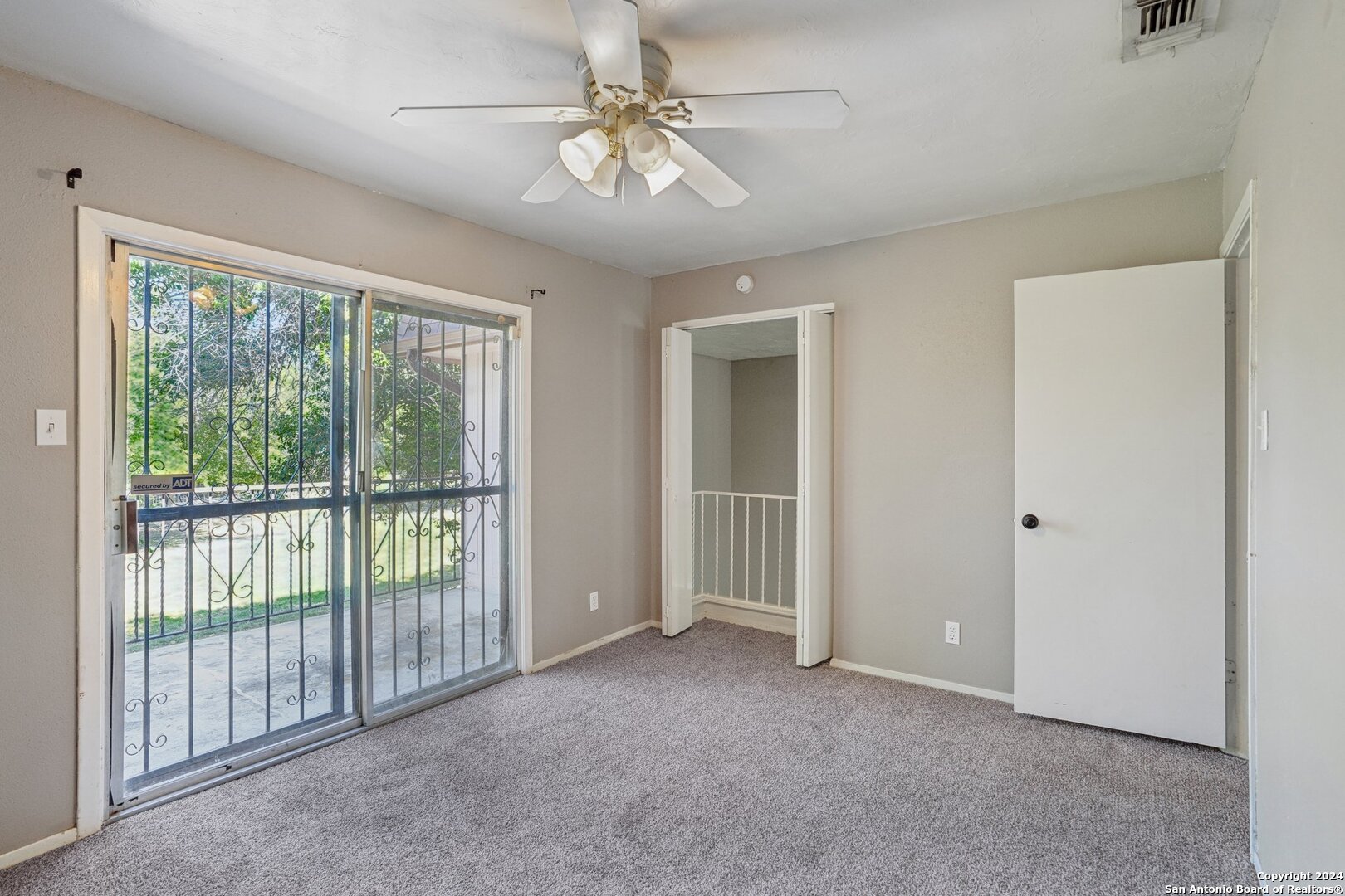 5023 Concord Ridge San Antonio TX 78228