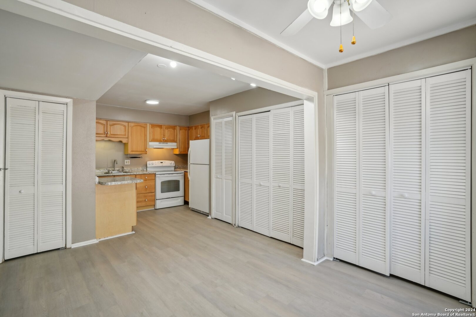 5023 Concord Ridge San Antonio TX 78228